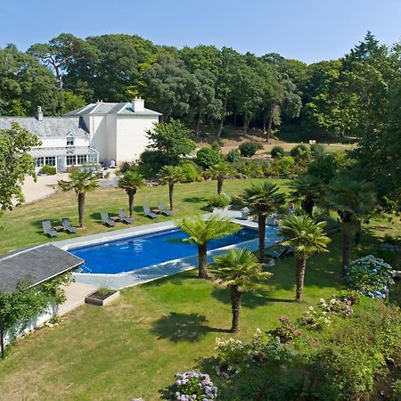 Red River Stables - Peaceful, Beautiful Grounds, Swimming Pool, Central Location For West Cornwall كامبورن المظهر الخارجي الصورة